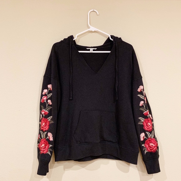 American Eagle Outfitters Tops - American Eagle Women's Embroidered Floral Hoodie